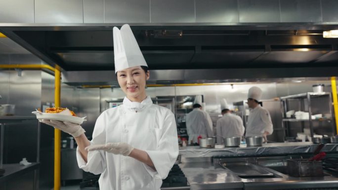 之后在专业厨师的厨房里推荐美食