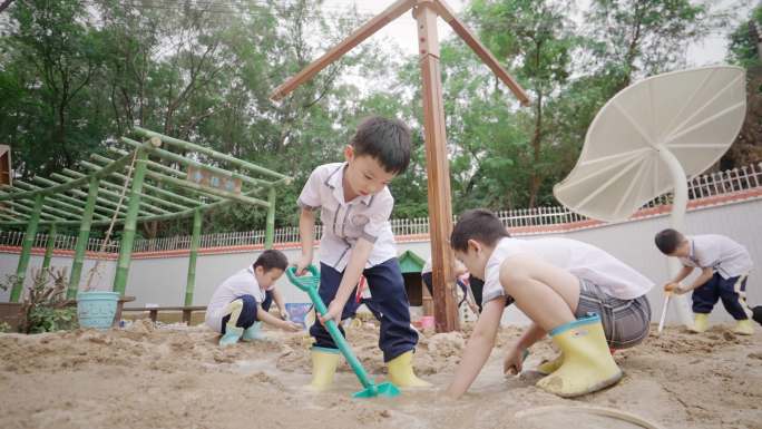 幼儿园小孩子们玩耍视频 4k