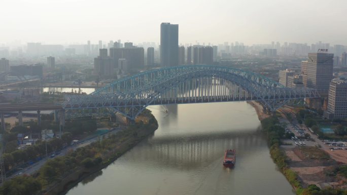 佛山三支香水道现代蓝桥映都市繁华景象