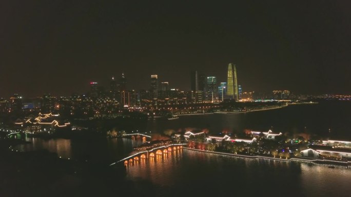 苏州与金鸡湖夜景，中国江苏省