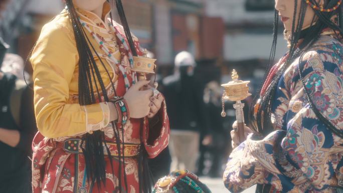 西藏拉萨大昭寺周围街景