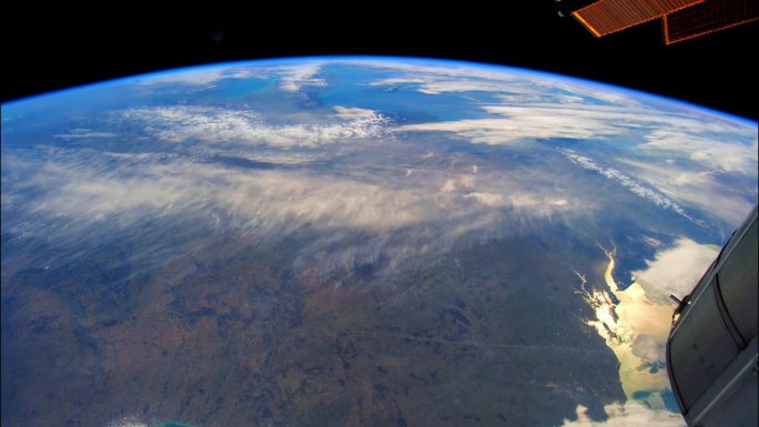 从太空看地球，从国际空间站(ISS)看地球