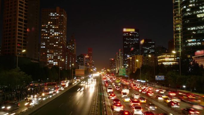 中国北京建国路夜景