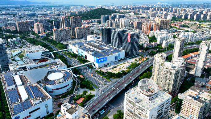 仙岳路车流堵车城市交通SM商城4K航拍