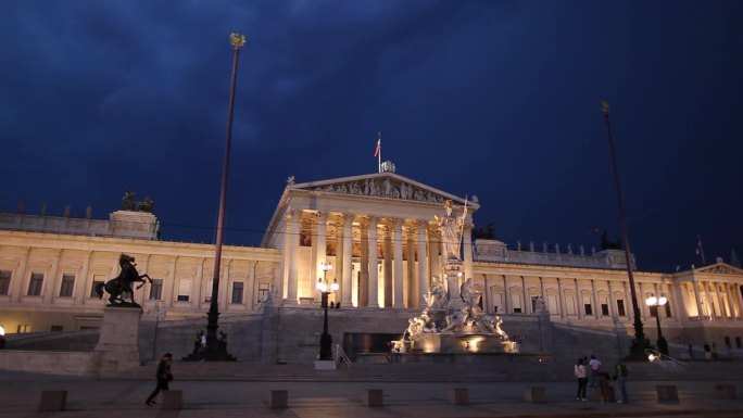 WS Austria Parliament Building during storm at dus