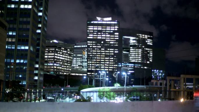 夜间建筑