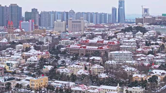 雪后青岛老城区航拍