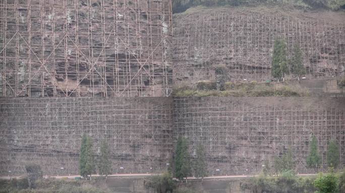 公路边坡悬崖落石防护治理工程施工