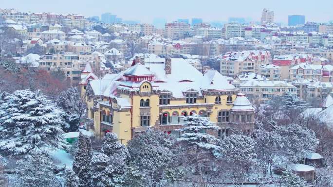 雪后青岛迎宾馆老城区航拍