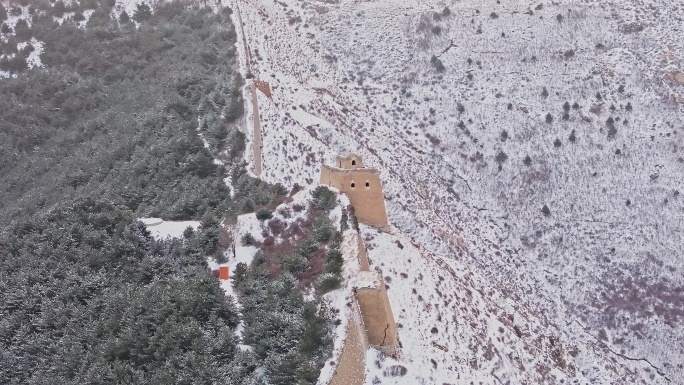 山西代县雁门关白草口长城雪景