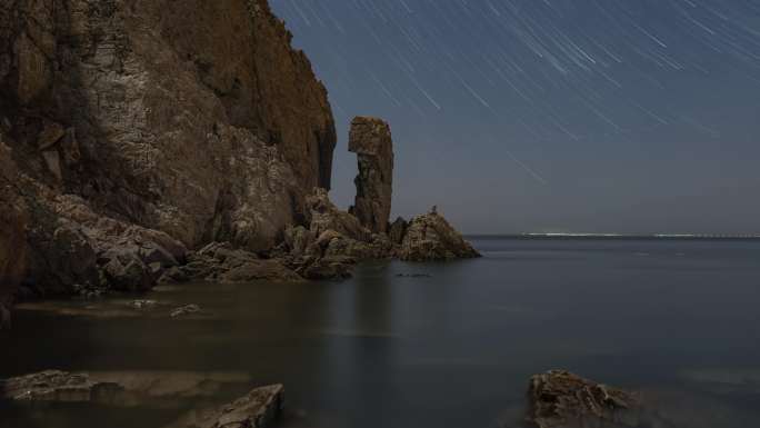 8K海边星银河星空轨延时 黎明时海面星空