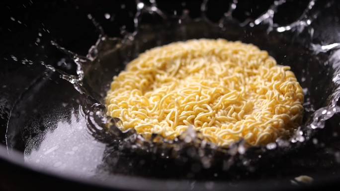 红烧牛肉面方便面泡面
