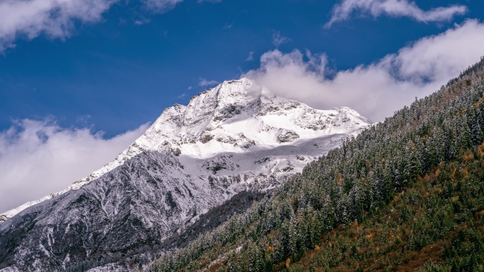 6K延时摄影大二普雪山理小路阿坝州