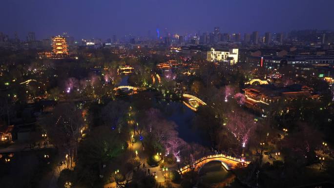 济南大明湖超然楼夜景航拍