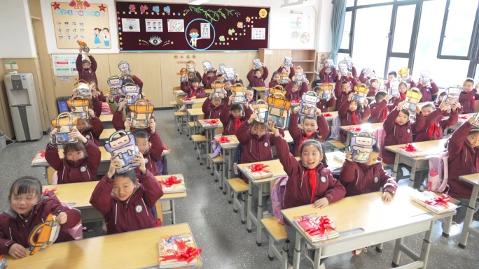 小学新学期开学 迎新黑板报