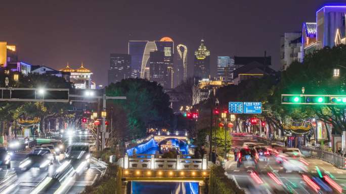 苏州观前街干将路夜景圆月