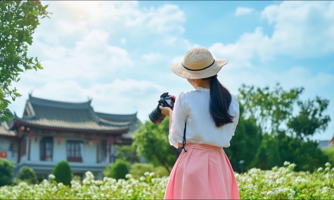 幸福生活公园瑜伽散步晨跑健康锻炼自行车