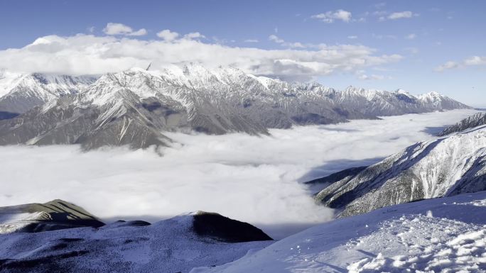 贡嘎雪山