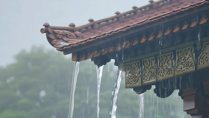 古建筑屋檐下雨天雨水雨滴