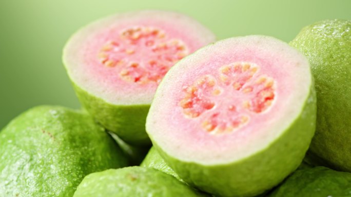 粉心番石榴特写芭乐