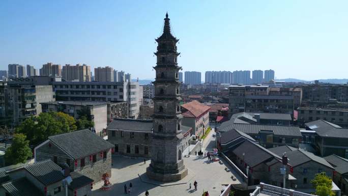 航拍岳阳慈氏塔传统建筑与城市景观