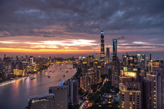 上海陆家嘴日转夜延时