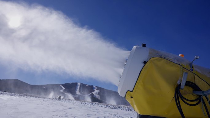 滑雪场 人工造雪