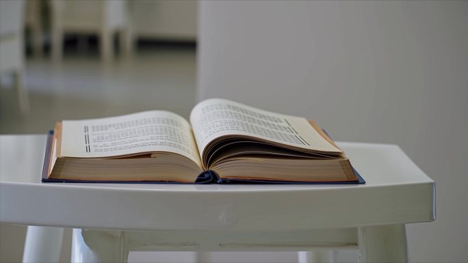 大学学校图书馆书架书本书籍空镜头ai素材
