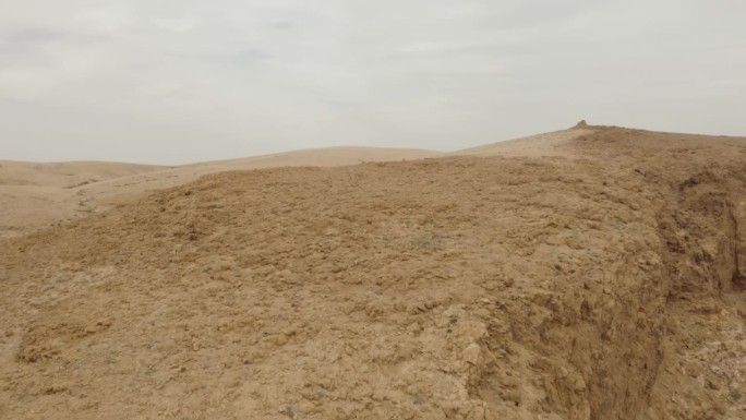 以色列死海附近的犹太沙漠航拍视频