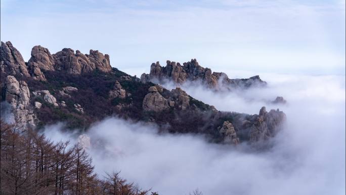 山间云海壮丽景色