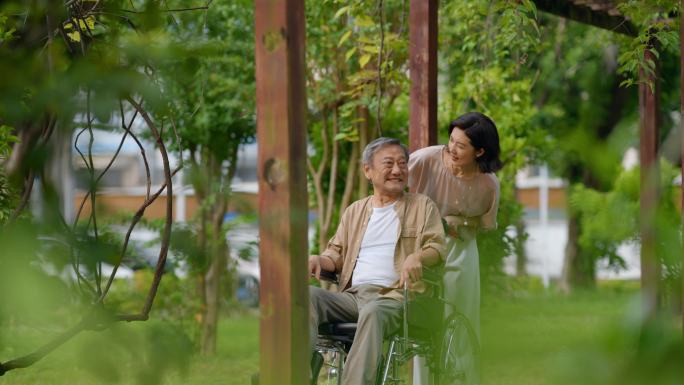养老护理员 老人幸福晚年