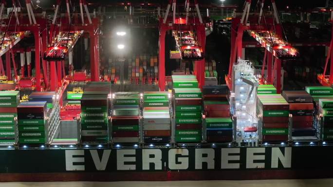 4K上海洋山港自动化港口装卸作业