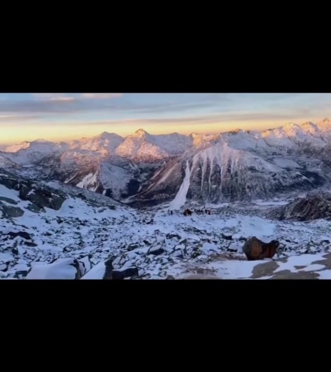 原来长大的代价是失去原来的自己（雪山）