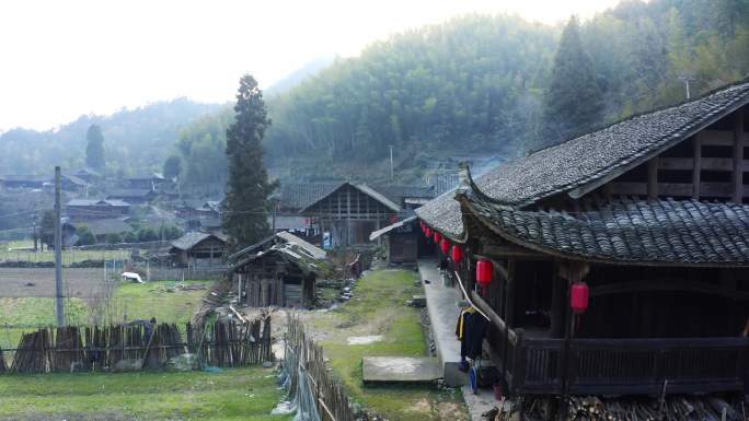 中国传统村落风貌 土家吊脚楼