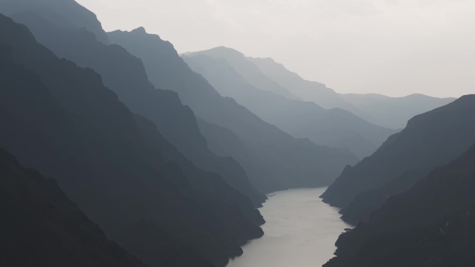 云南禄劝金沙江大峡谷航拍峡谷蜿蜒壮丽风光