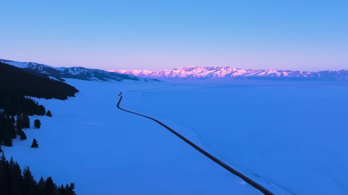 三段赛里木湖冬季航拍视频