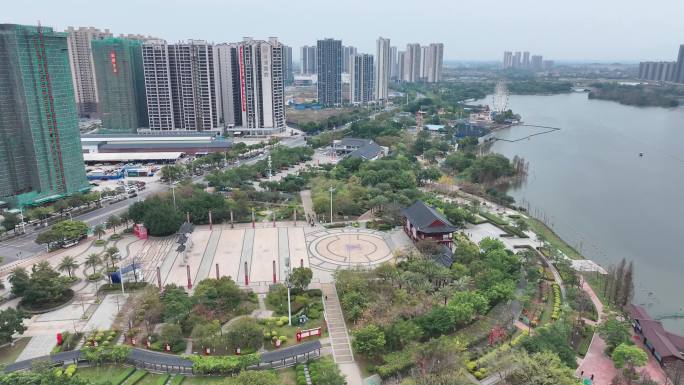 清远城市湖畔公园风光