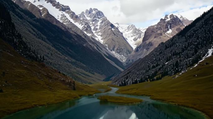 壮丽雪山下的自然风光阿尔卑斯山的四季景色