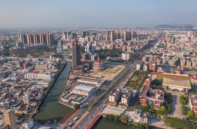 城市鸟瞰风光城市县城建筑群航拍延时