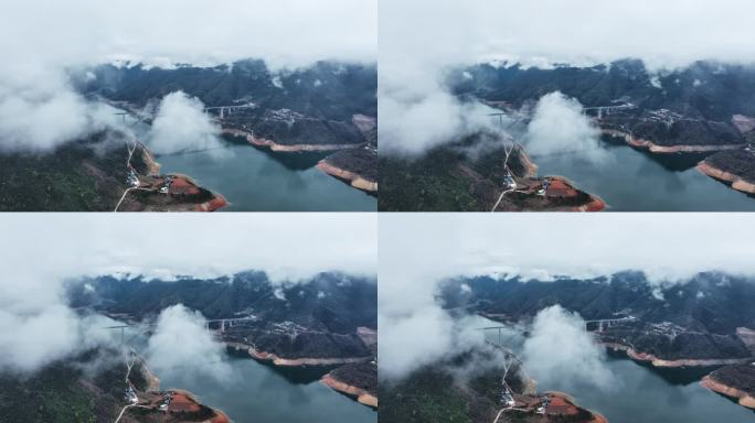 云雾中的广西河池红水河龙滩单拱特大桥