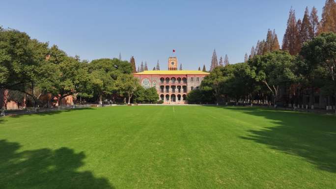 苏州大学