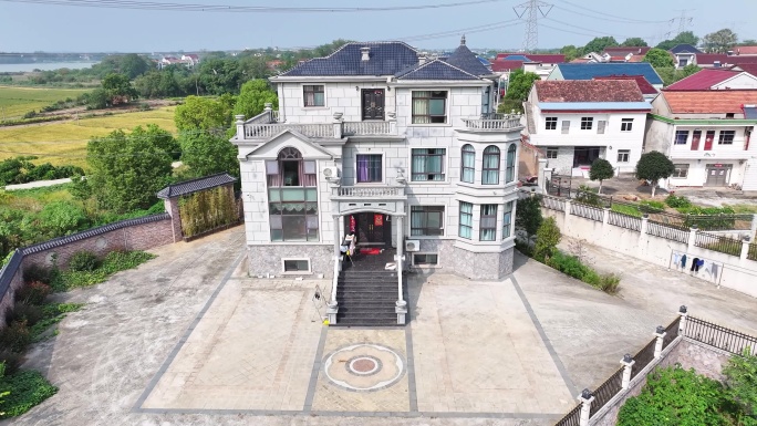 农村自建房全景展示