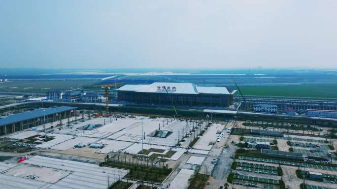 5K正在建设中的钟祥南站