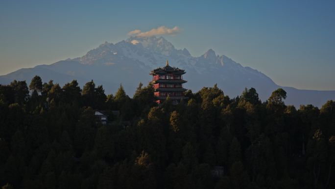 丽江万古楼长焦玉龙雪山同框-8K炸裂航拍