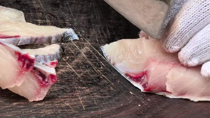 4K厨师切割鱼肉食材