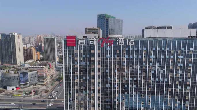 宜尚酒店(长沙省政府德思勤店)