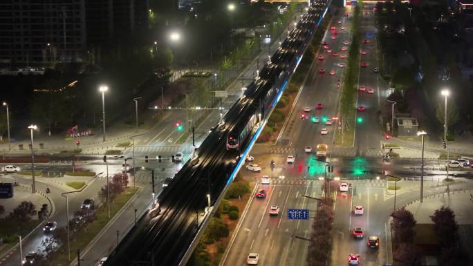 城市夜景车流与轨道交通