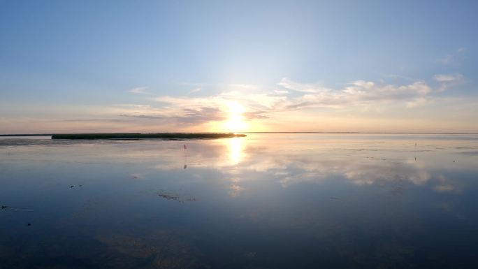 乌梁素海黄昏美景