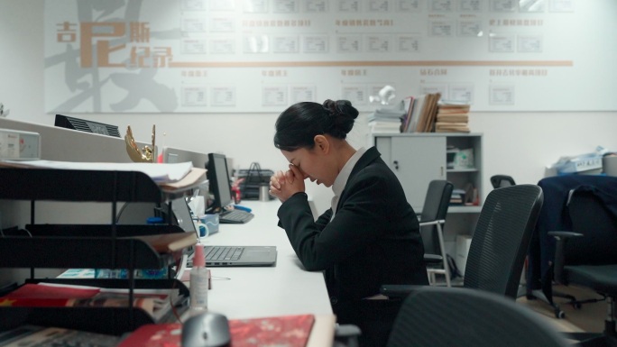 销售压力 直播卖房 线上看房卖房