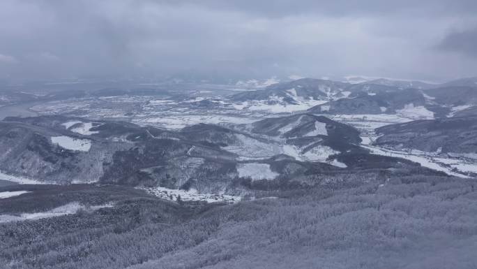 桓仁五女山雪景